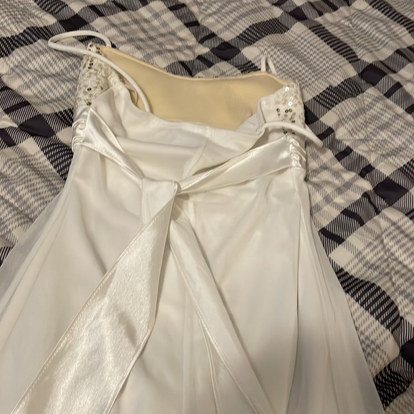 Prom Formal Dress - Picture 5 of 8